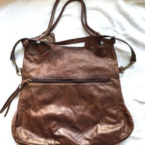 Vintage Boho Nine West brown leather shoulder bag.